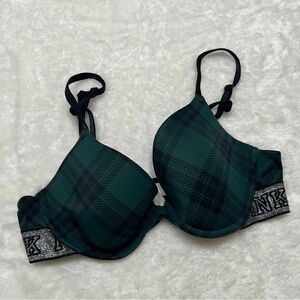 Pink Victoria’s Secret black and green bra size 34C